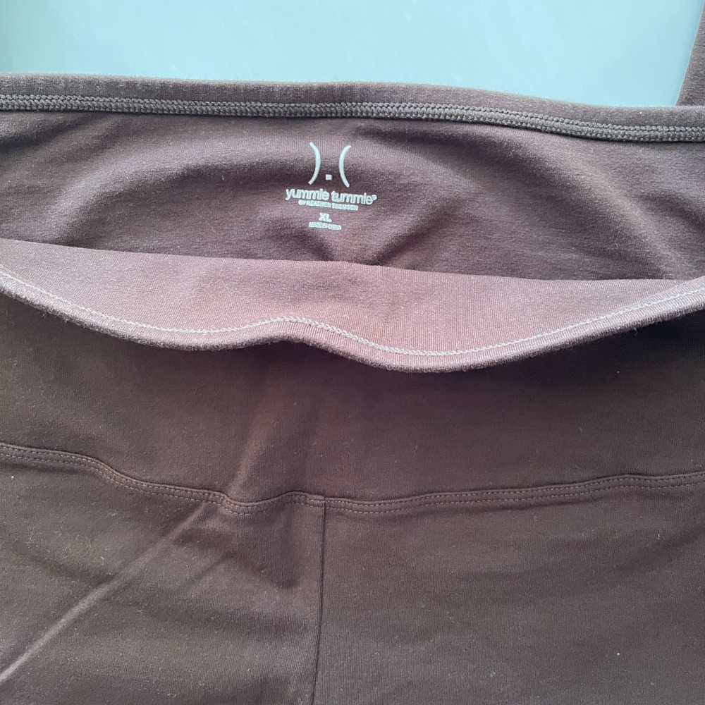 Yummie by Heather Thomson Brown Leggings with Elastic Waistband